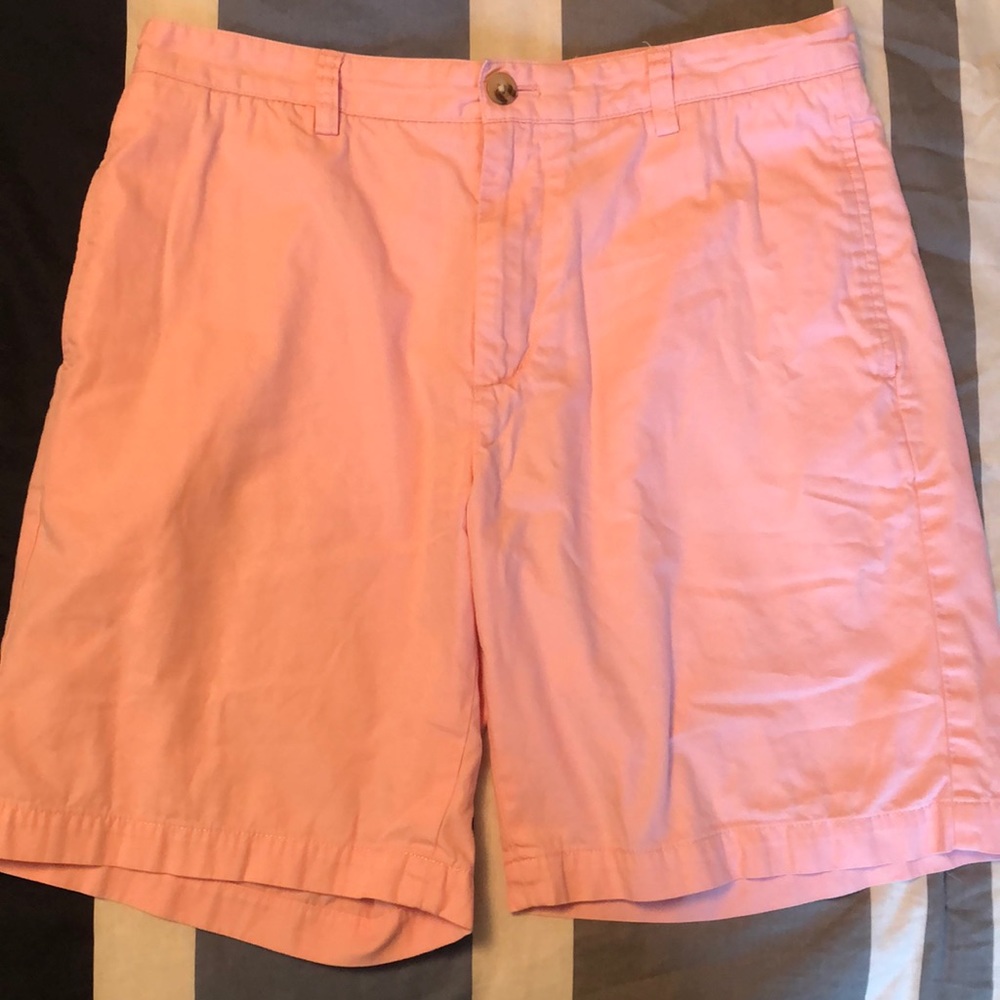 Vineyard Vines shorts